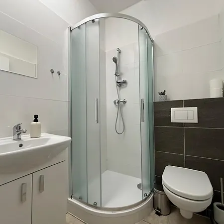 旅馆 Rolnicke Namesti 8 比尔森