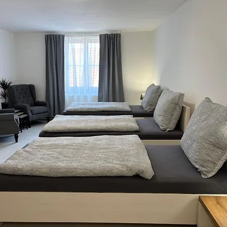 Hostel Rolnicke Namesti 8 Plzeň