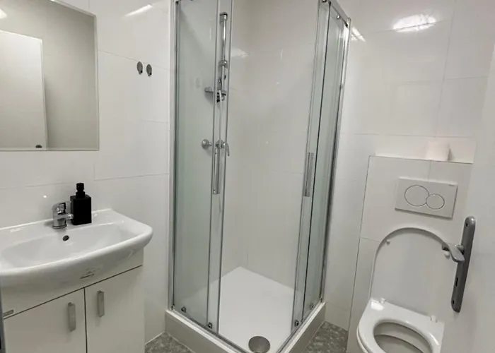 Hostel Rolnicke Namesti 8 Plzen