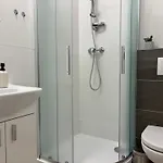 Rolnické Náměstí 8