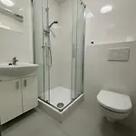 Rolnické Náměstí 8 * Plzeň