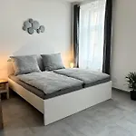 Rolnické Náměstí 8 Auberge de jeunesse *
